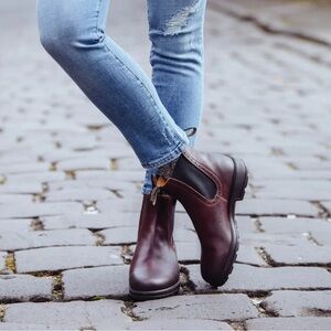 Blundstone 1352 High Top Series in Shiraz | US 10 Women’s NWT